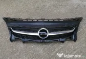 Grila radiator Opel Astra J facelift 