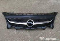 Grila radiator Opel Astra J facelift