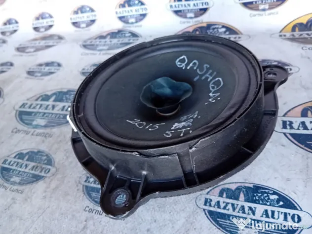 Boxa stanga fata Nissan Qashqai 2015