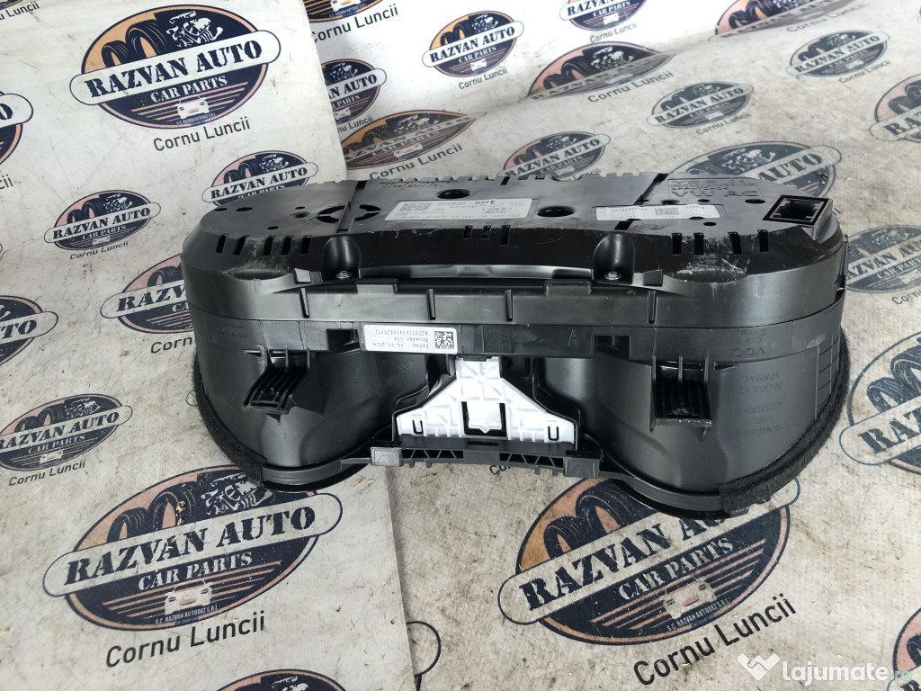 Ceasuri Bord UK Audi A3 8V 2.0 2016