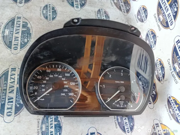 Ceasuri Bord UK BMW Seria 1 E88 2.0 Motorina 2012