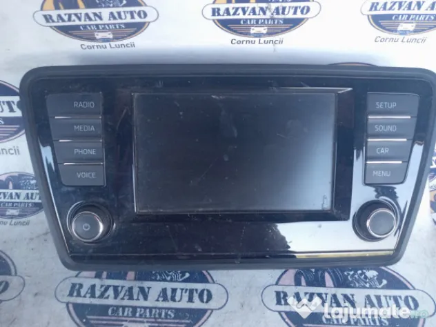 Display navigatie Skoda Octavia 3