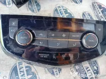 Panou comanda clima Nissan X-Trail