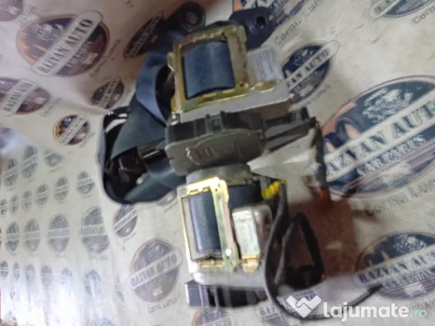 Set Centuri fata cu capsa Volkswagen Passat B6