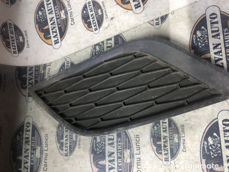 Grila proiector stanga Seat Ibiza