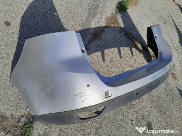 Bara spate Renault Grand Scenic 2011