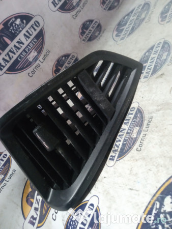 Grila ventilatie dreapta Ford Ecosport 2015