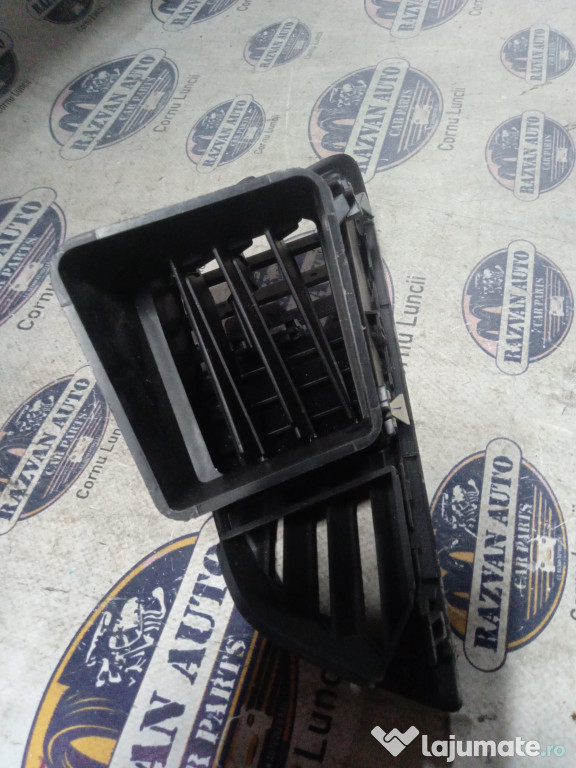 Grila ventilatie dreapta Ford Ecosport 2015