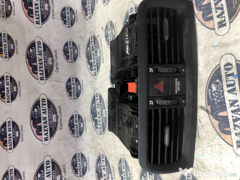 Grila ventilatie centrala Skoda Fabia 2 2008