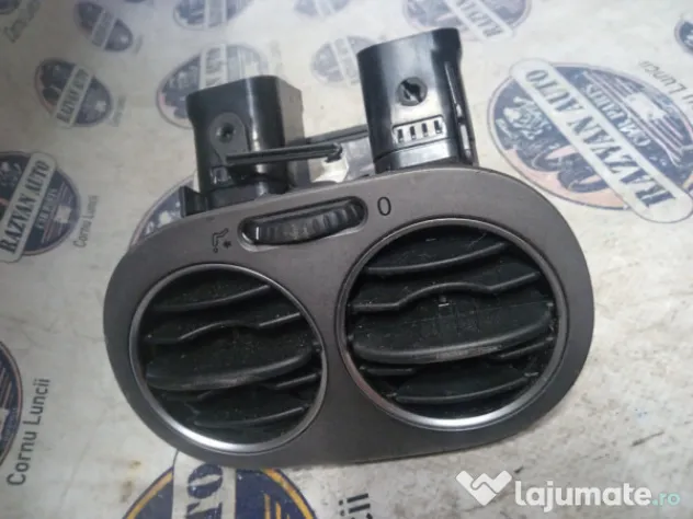 Grila ventilatie dreapta Volkswagen Tiguan 2014