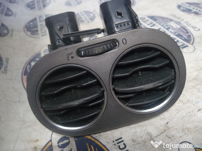 Grila ventilatie dreapta Volkswagen Tiguan 2014