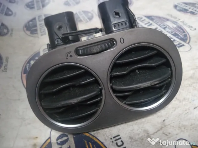 Grila ventilatie dreapta Volkswagen Tiguan 2014