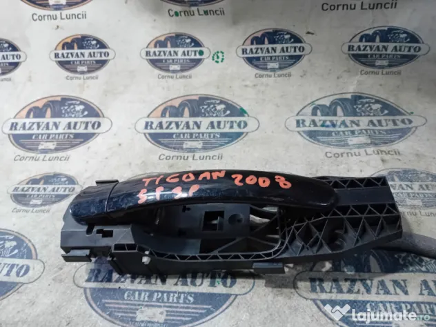Maner exterior stanga spate Volkswagen Tiguan 2008