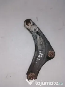 Brat bascula stanga fata Nissan Juke 1.5 Motorina 2013