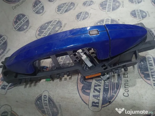 Maner exterior stanga fata Ford Ecosport 2015