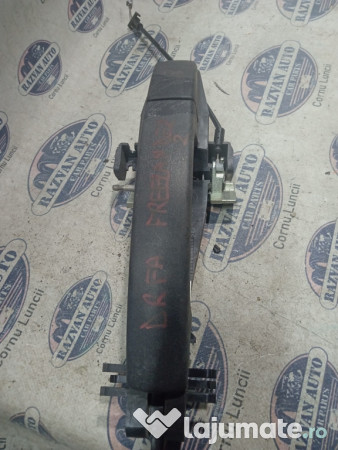 Maner exterior dreapta fata Land Rover Freelander 2 2007
