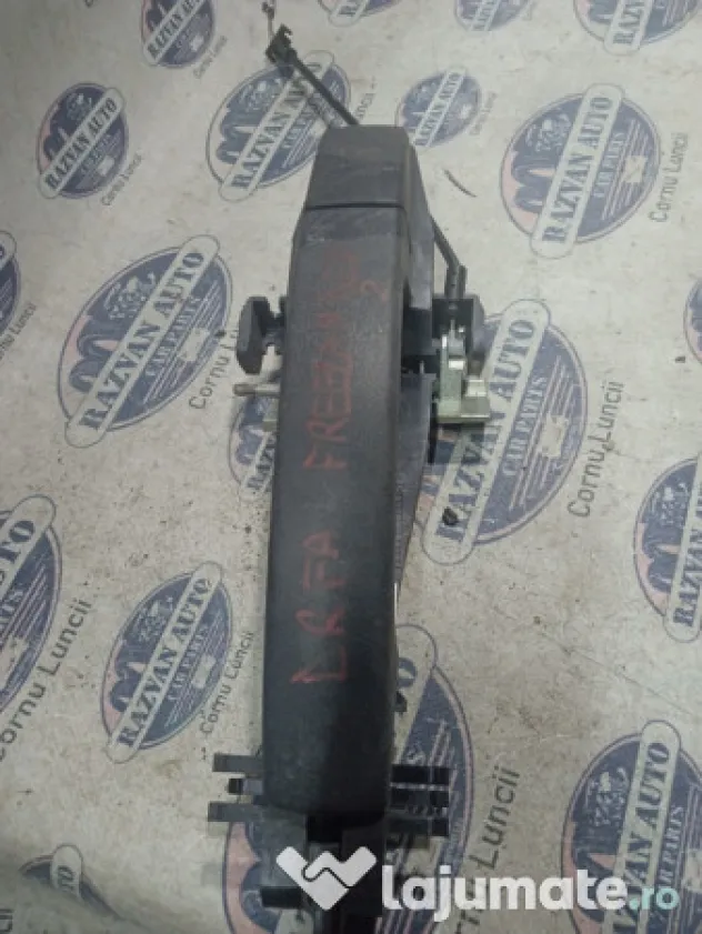 Maner exterior dreapta fata Land Rover Freelander 2 2007
