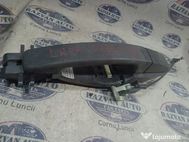 Maner exterior dreapta fata Land Rover Freelander 2 2007