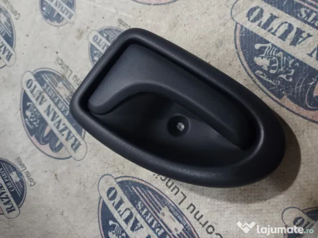 Maner interior dreapta fata Renault Clio