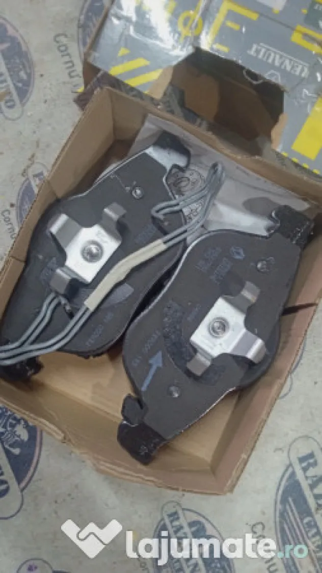 Placute fata Renault Laguna