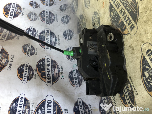 Broasca dreapta spate Opel Astra J 2012