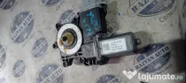 Motoras macara dreapta fata Renault Captur 2022