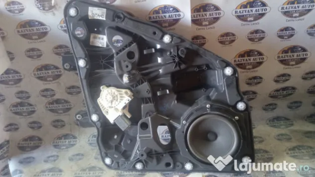 Macara geam dreapta spate Volkswagen Touareg 2012