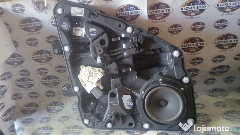 Macara geam dreapta spate Volkswagen Touareg 2012