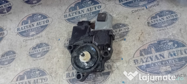 Motoras macara dreapta fata Kia Sportage 2016
