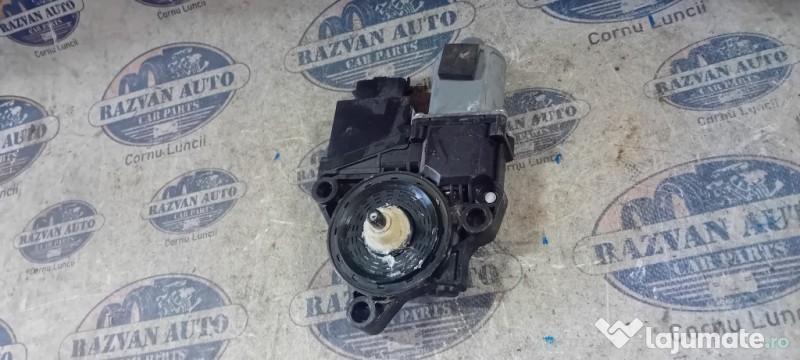 Motoras macara dreapta fata Kia Sportage 2016