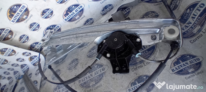 Macara geam stanga fata Ford Kuga 2014