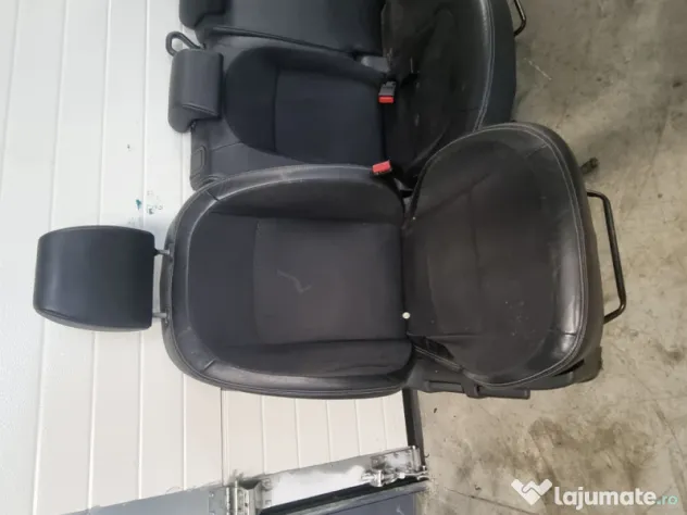 Interior Complet Piele Și Alcantara Nissan Qashqai+2 2012