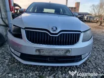 Fata completa Skoda Octavia 3 2015