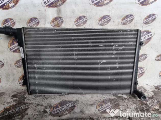 Radiator apa Audi A3 8P 1.9 Motorina 2008