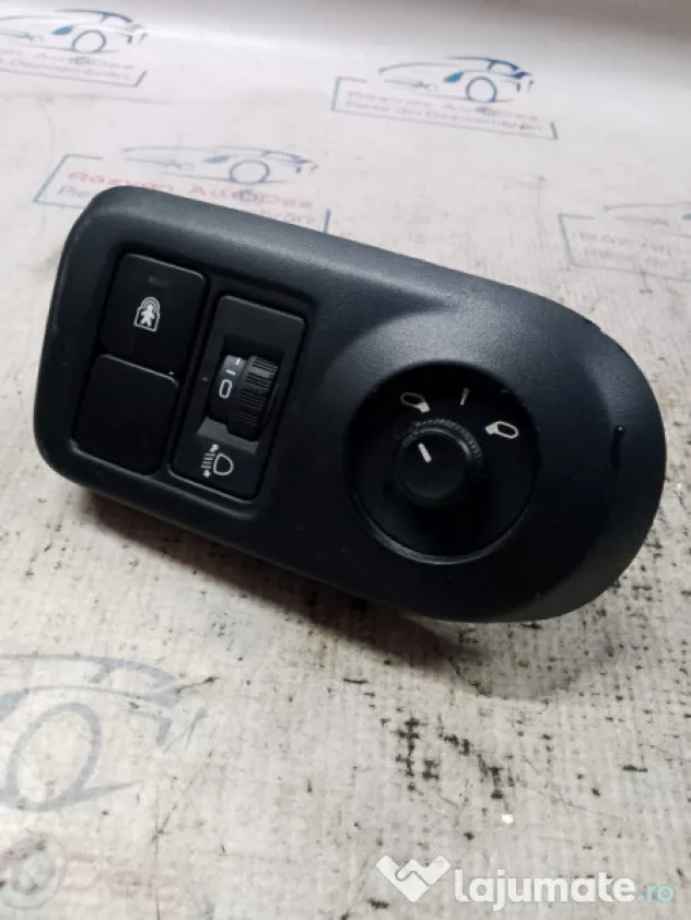 Buton reglaj oglinzi Citroen Cactus 2015