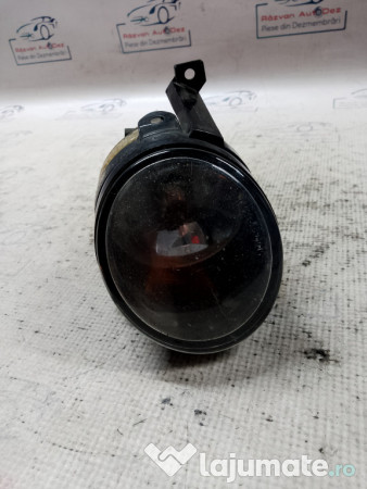 Proiectoare dreapta Volkswagen Golf 5 Plus 2010