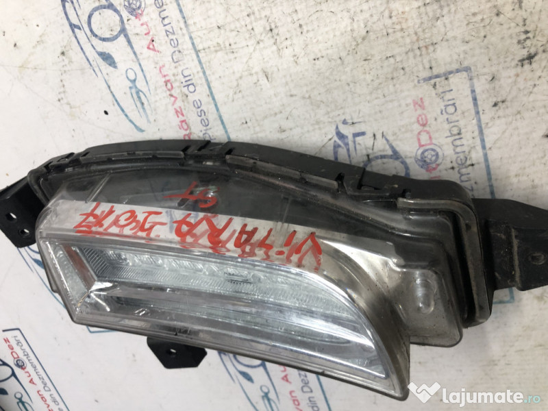 Proiector stanga Suzuki Vitara 2017