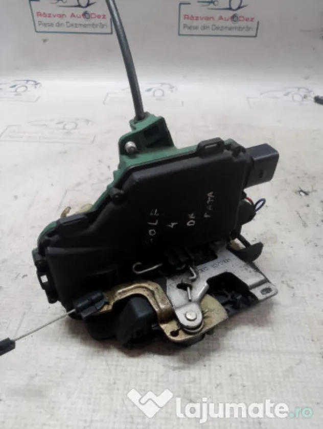 Broasca dreapta fata Volkswagen Golf 4 2004