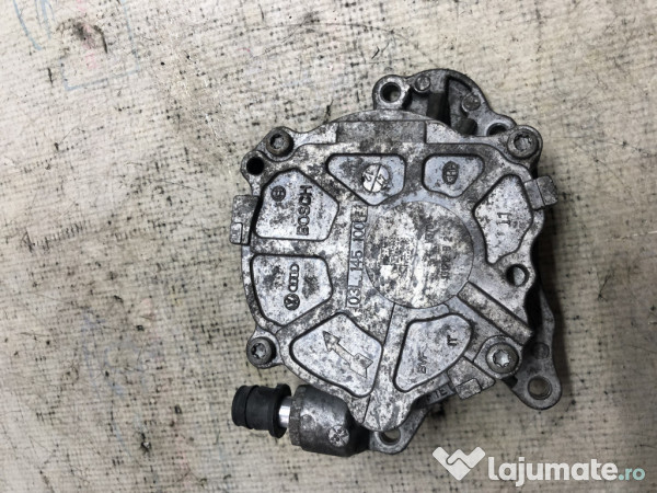 Pompa vacuum Volkswagen Passat CC 2.0 Motorina 2010