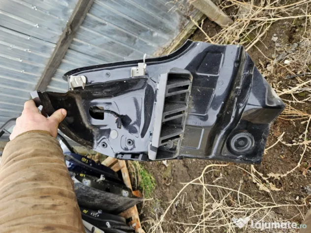 Aripa Stanga Spate Skoda Rapid Berlina 2015