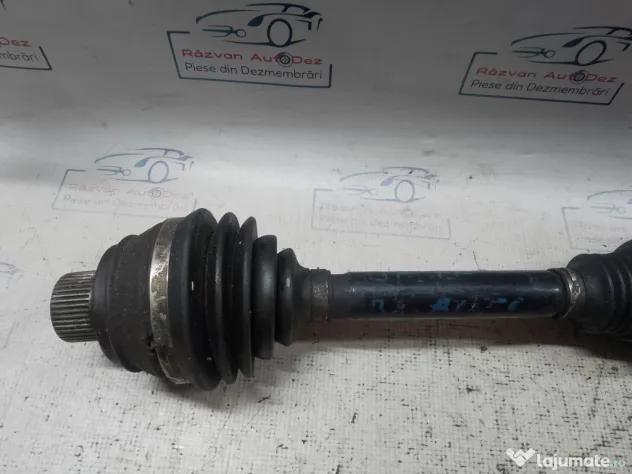 Planetara dreapta fata Audi A4 B8 2011