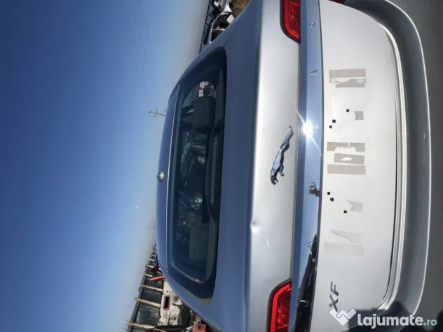 Hayon Jaguar XF 2010