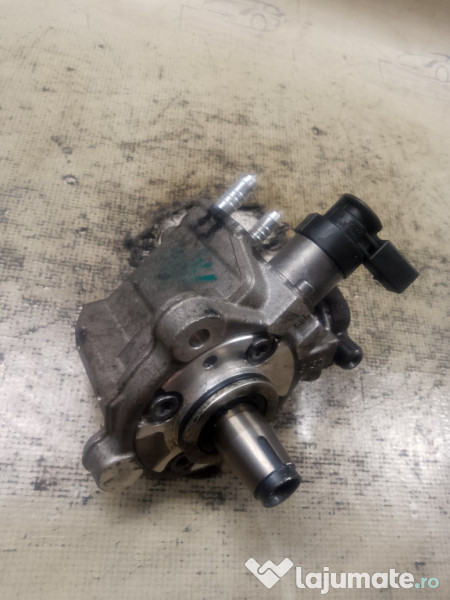 Pompa injectie BMW X1 2.0 2011