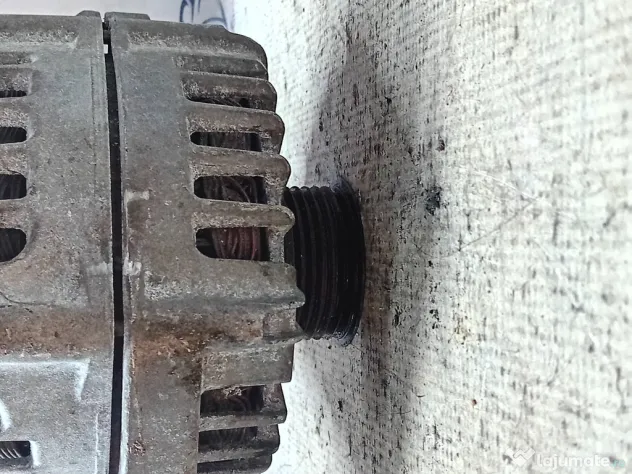 Alternator BMW Seria 3 E90 2011