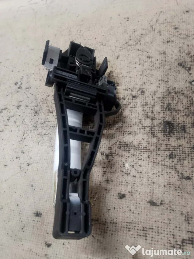 Maner exterior dreapta fata Ford Kuga 2014