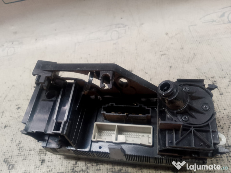 Panou comanda clima Volkswagen Touran 2007