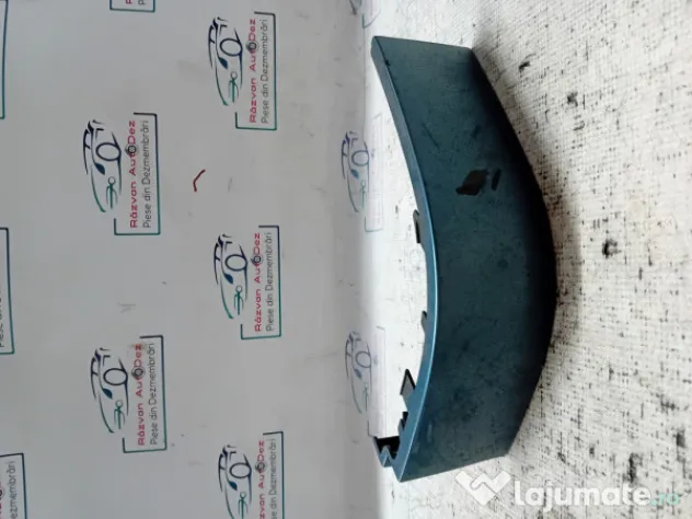 Ornament dreapta bara spate Seat Alhambra 2010