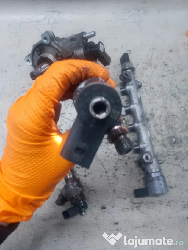 Kit injectie complet Audi A4 B8 2.0 Motorina 2012