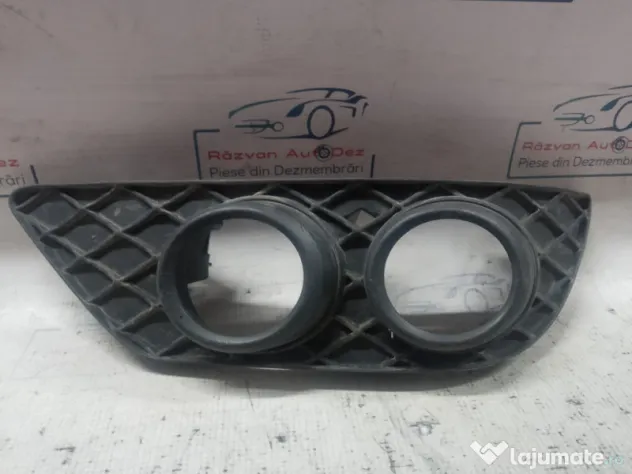Grila proiector dreapta Mercedes C 220 2012