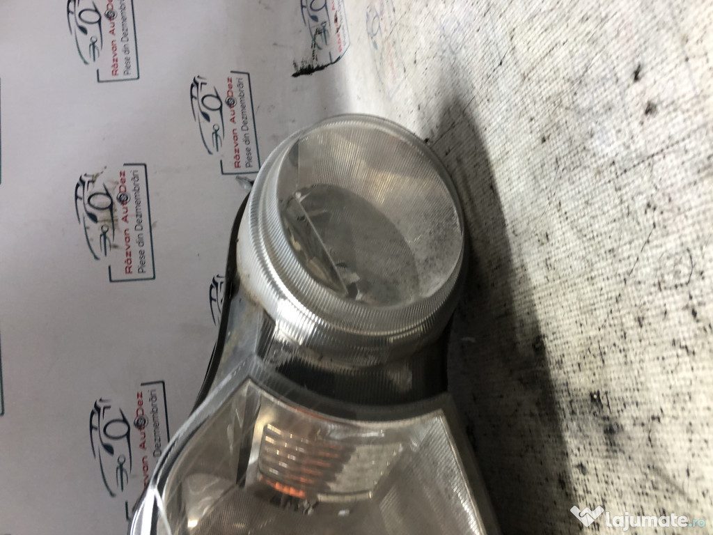Far Dreapta Halogen Skoda Yeti 2.0 Motorina 2012